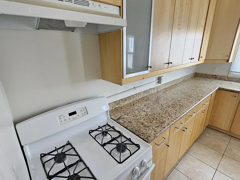 228 S Tower Dr #103 — Photo 6
