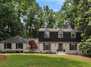 1095 Churchill Downs Rd, Sandy Springs, GA 30319