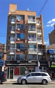 4711 8th Ave APT 5A, Brooklyn, NY, 11220