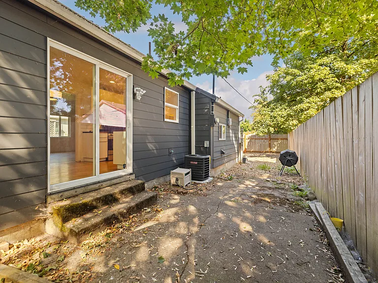 7401 SE 83rd Ave — Photo 33