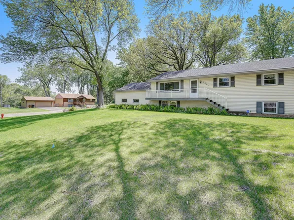 5501 111th Ave N, Champlin, MN 55316