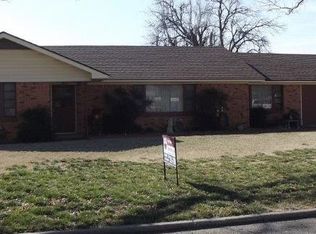 2004 W Holly Ave, Duncan, OK 73533