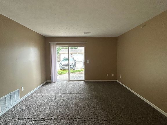 2nd image of 730 N 18th Ave APT 1D