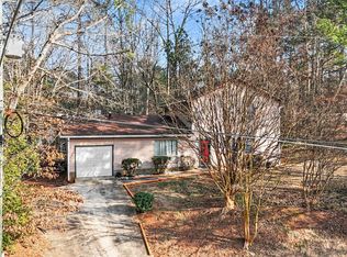 3808 Shane Ct, Ellenwood, GA 30294