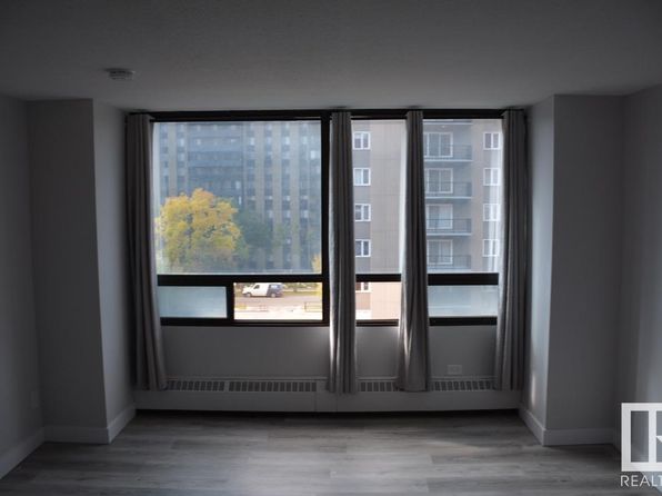 10160 114th St NW #509, Edmonton, AB T5K 2L2