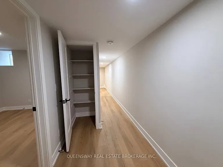 99 Geoffrey St #BASEMENT — Photo 7