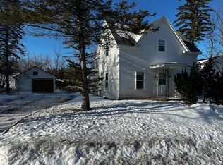 21 Church St, Limestone, ME 04750