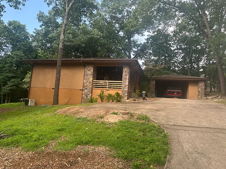 3 Michael Ln — Photo 4