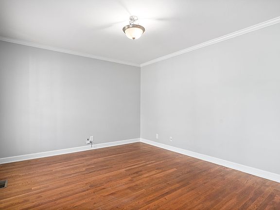 5th image of 3376 Shetland Way