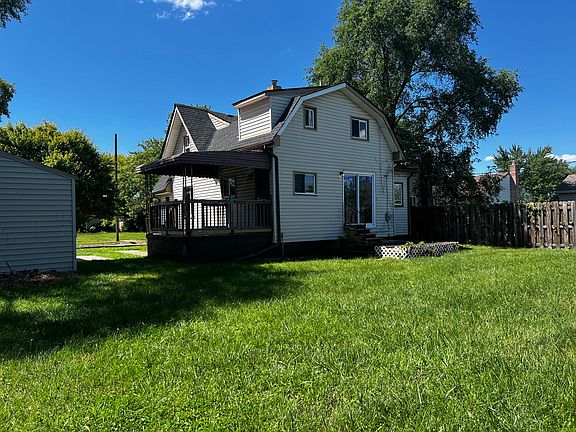 4th image of 25134 Pinehurst St