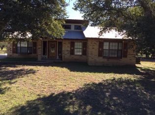 107 Lantana, Uvalde, TX 78838