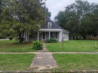302 S Oak St, Sallisaw, OK 74955