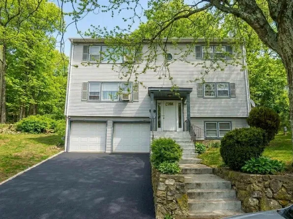 26 Lorraine Ter Floor 2, Boonton, NJ 07005