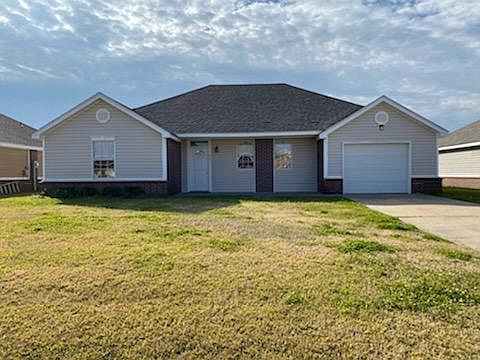 1st image of 5009 Hawthorn Dr
