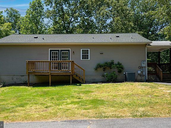 3rd image of 12311 Lakeview Dr