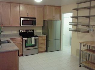 327 Kinross Dr, Walnut Creek, CA 94598
