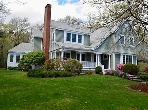 7 Windham Ln, Beverly, MA 01915