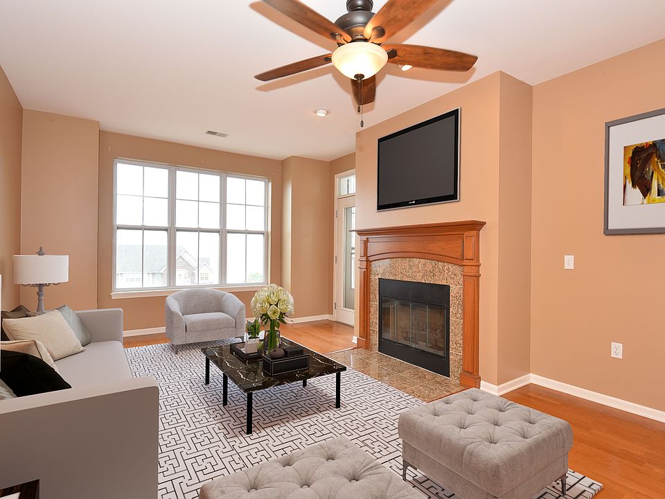 1st image of 3862 S Lake Dr #133