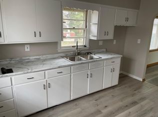 3112 Geneva St, Racine, WI 53402