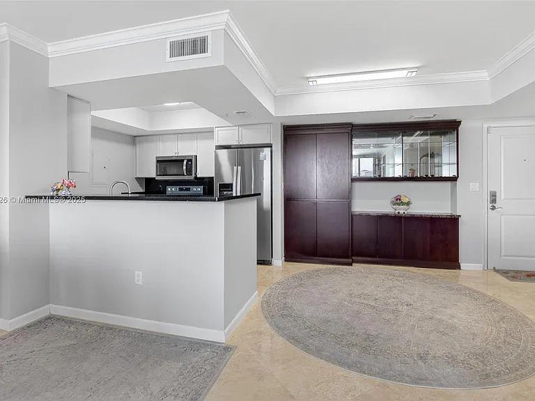 99 SE Mizner Blvd #821 — Photo 5