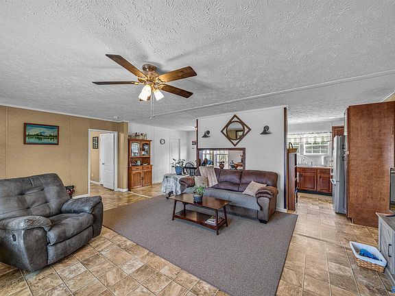 3rd image of 160 156 County Rd #9061