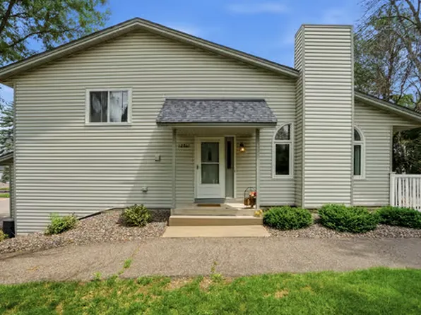 12861 82nd Pl N, Maple Grove, MN 55369