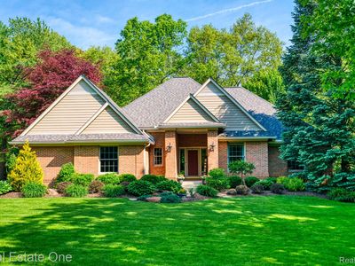 7927 Debora Dr, Brighton, MI, 48114