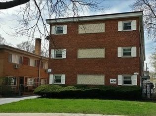 406 Franklin Ave #P2, River Forest, IL 60305