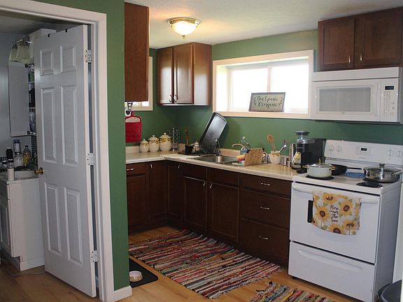 3rd image of 4873 County Road 571 NE