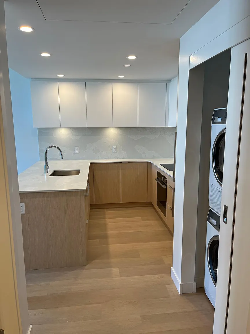 1100 Yates St #1011 photo 1