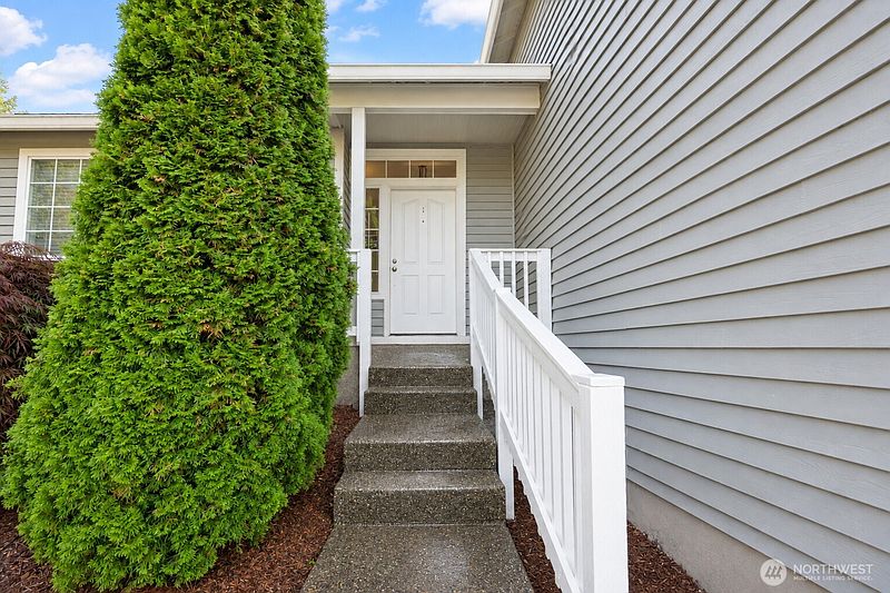 2nd image of 5806 151st Street SE