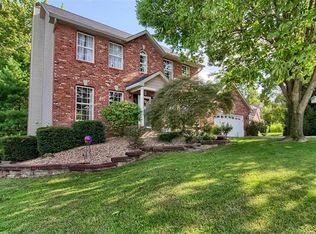 300 Cambridge Dr, Glen Carbon, IL 62034