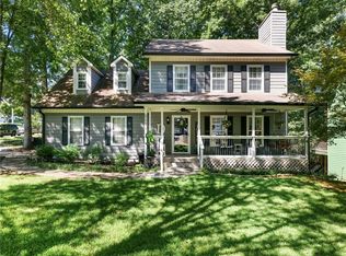 5750 Princeton Oaks Dr, Sugar Hill, GA 30518