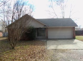 1011 Harrell St, Alma, AR 72921