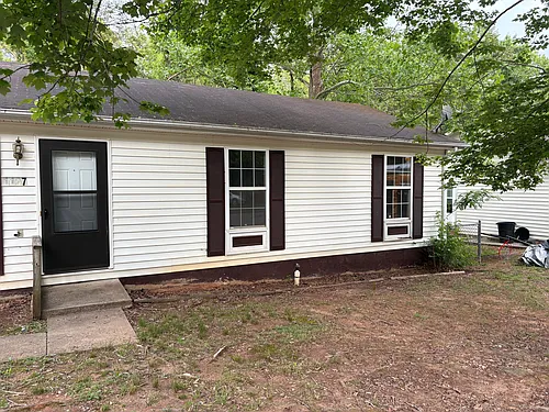 1127 Stephens St Photo 1