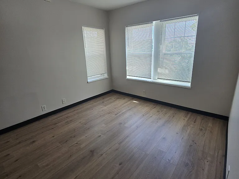 4400 W Florissant Ave #E — Photo 5