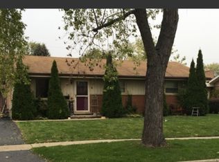 9148 Homestead Ln, Bridgeview, IL 60455