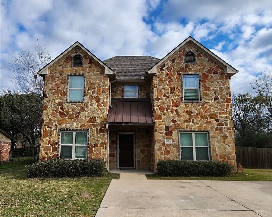 1st image of 1221 Neal Pickett Dr