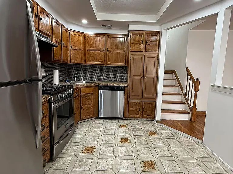 1st image of 235 Bay 43rd St Floor 3