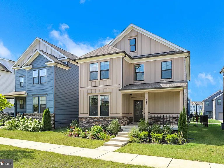404 Constellation Ln — Photo 25