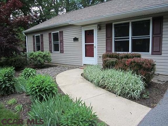 5th image of 449 Westgate Dr