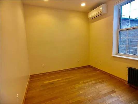 Rented by Avenue Sotheby's International Realty | media 12