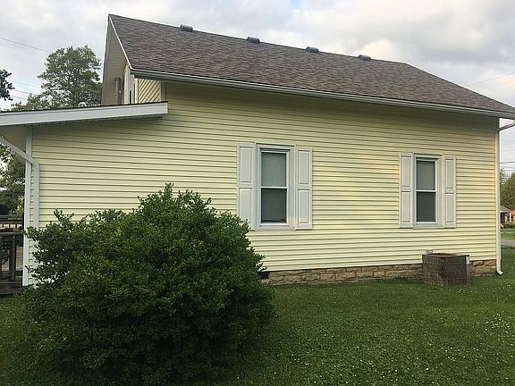 3rd image of 701 Bell Ave