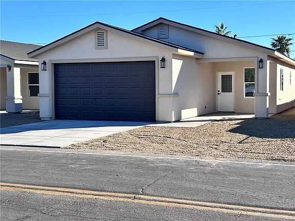 3rd image of 2112 Clearwater Drive
