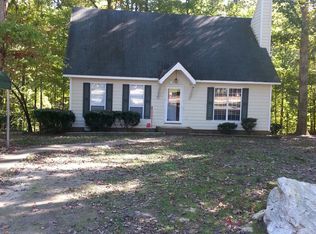 1501 Overlook Ct, Sanford, NC 27332