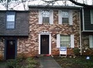 117 Oak Tree Sq, Athens, GA 30606