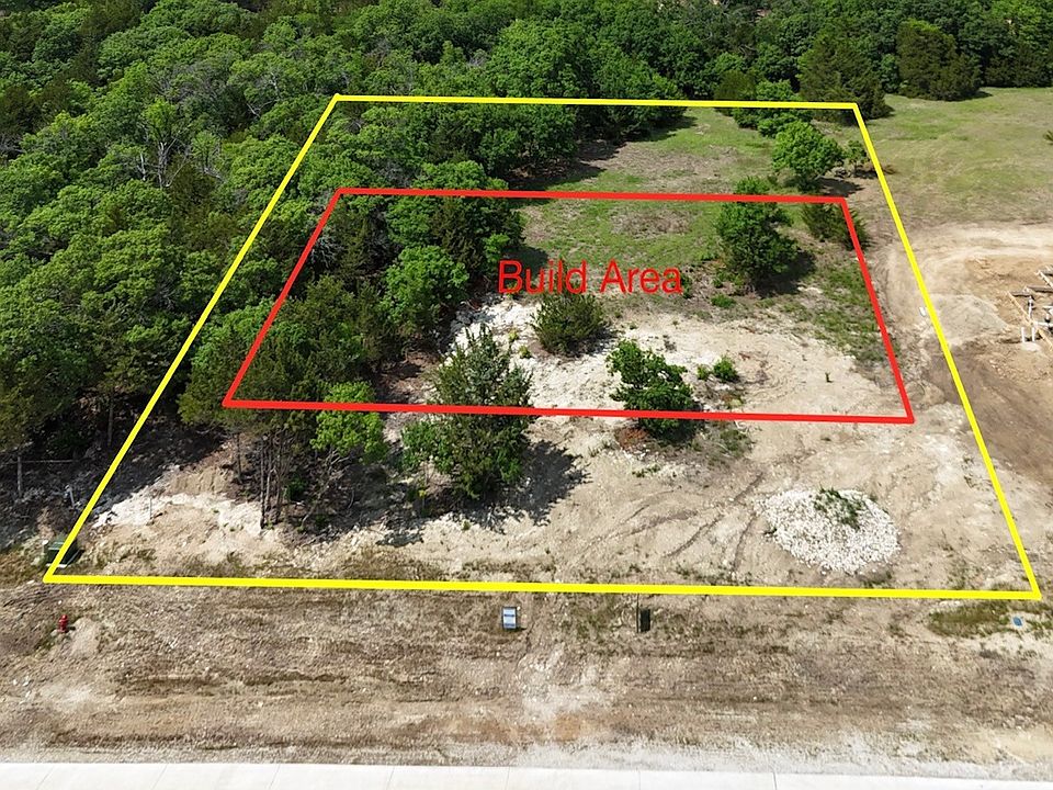 2nd image of Bluebonnet Dr