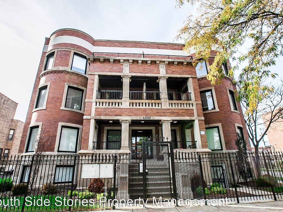 1st image of 355 E 45th St #4719026