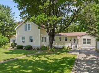 273 Main St, Cranston, RI 02921