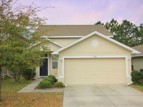 2nd image of 7909 Foxgrove Dr